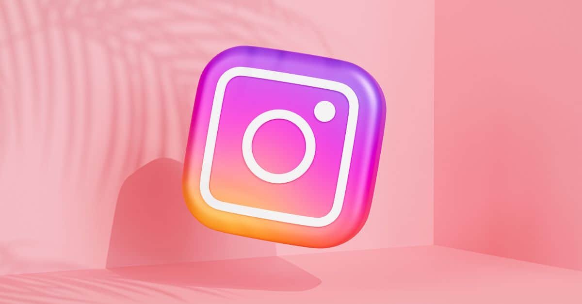 instagram logo with pink background